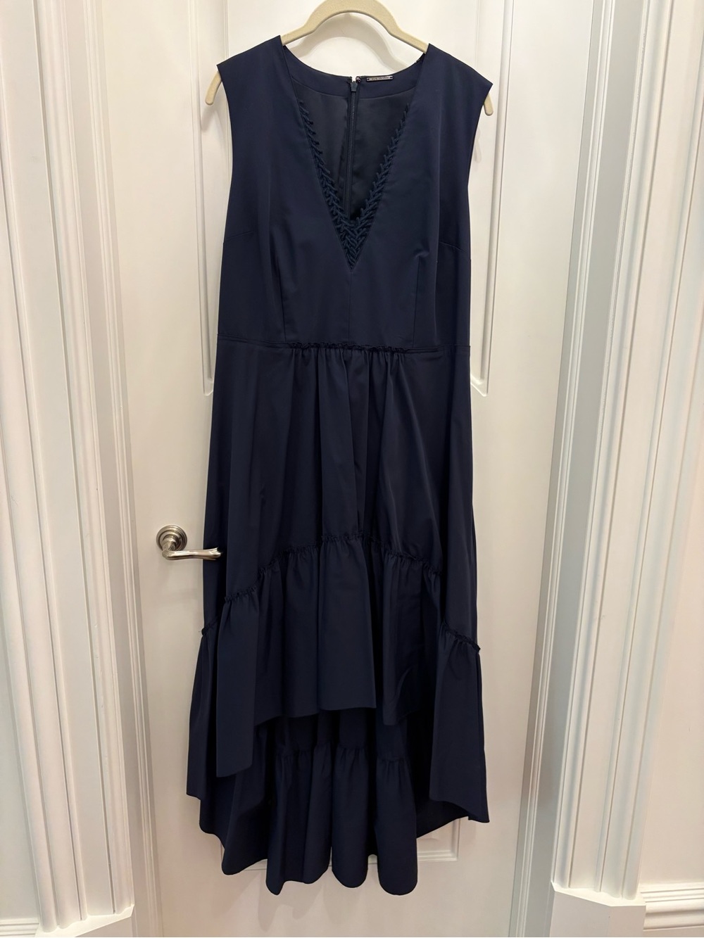Elie Tahari Navy Sleeveless High-Low V-Neck Dress